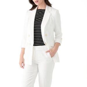 the limited 𖤓 new white double breasted blazer.